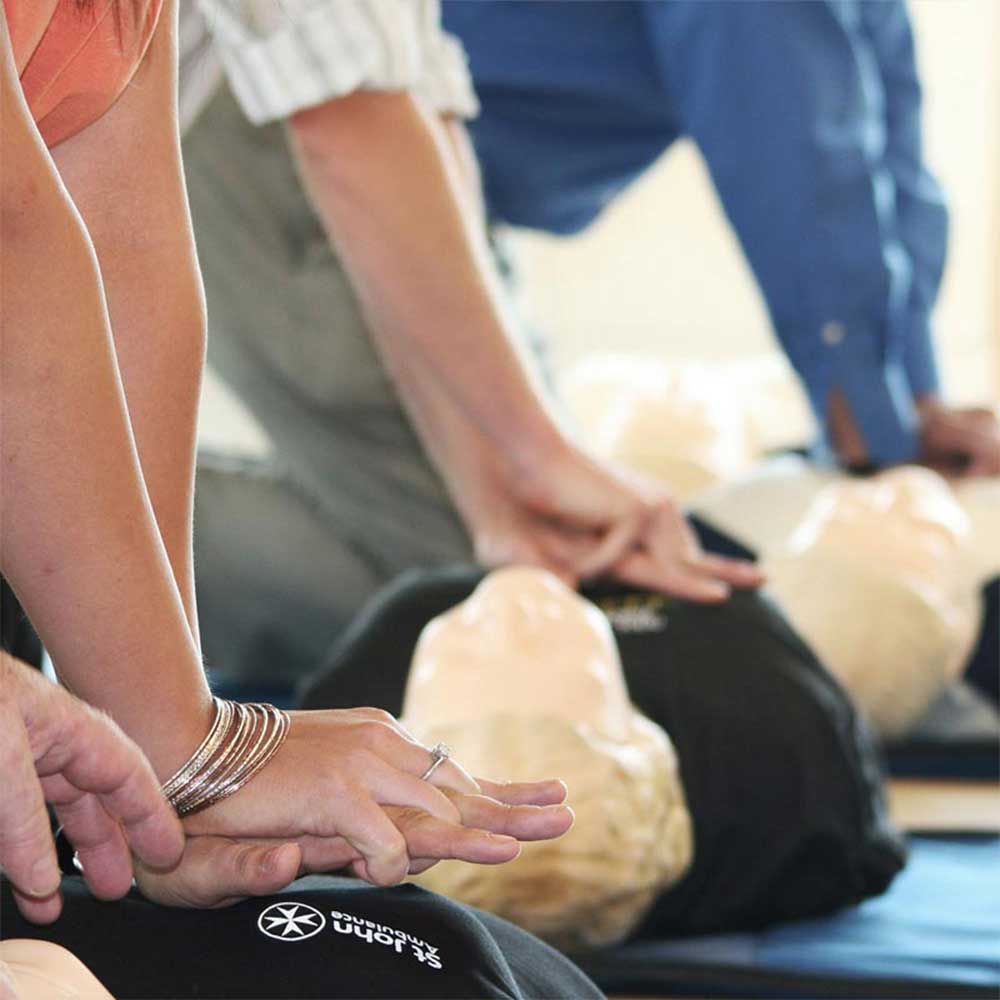 cpr-training-integrated-living